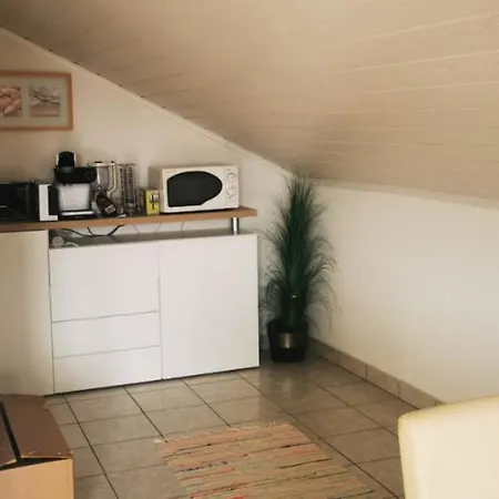 Tolle Familienferienwohnung Mit Bergblick Apartament *