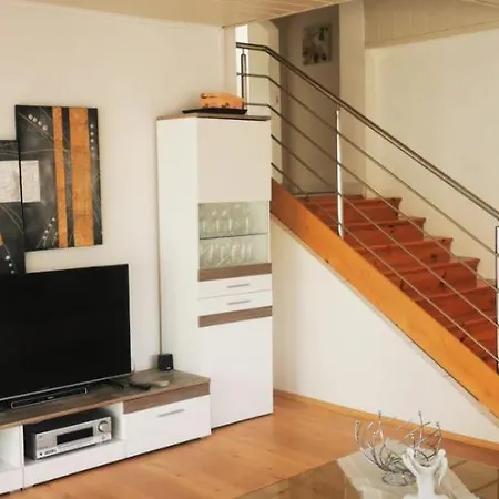 Tolle Familienferienwohnung Mit Bergblick Apartament *
